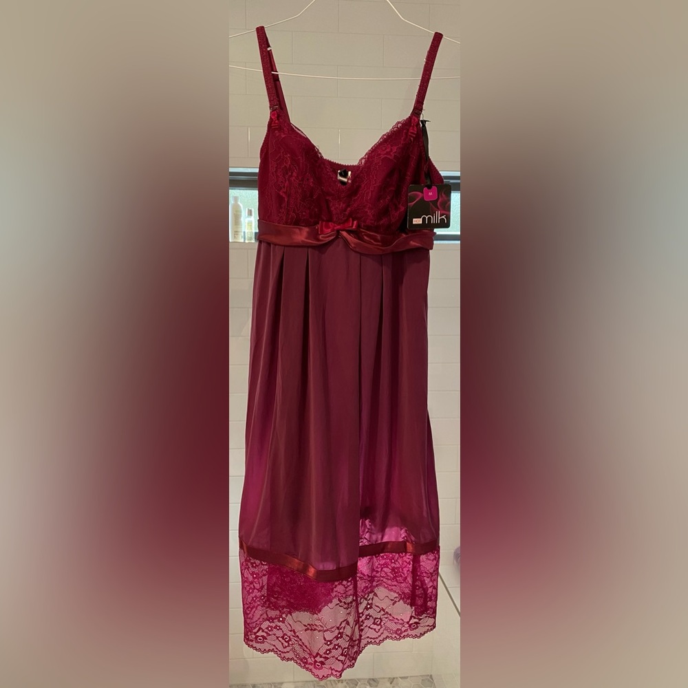 Hot Milk maternity/nursing nightie BNWT